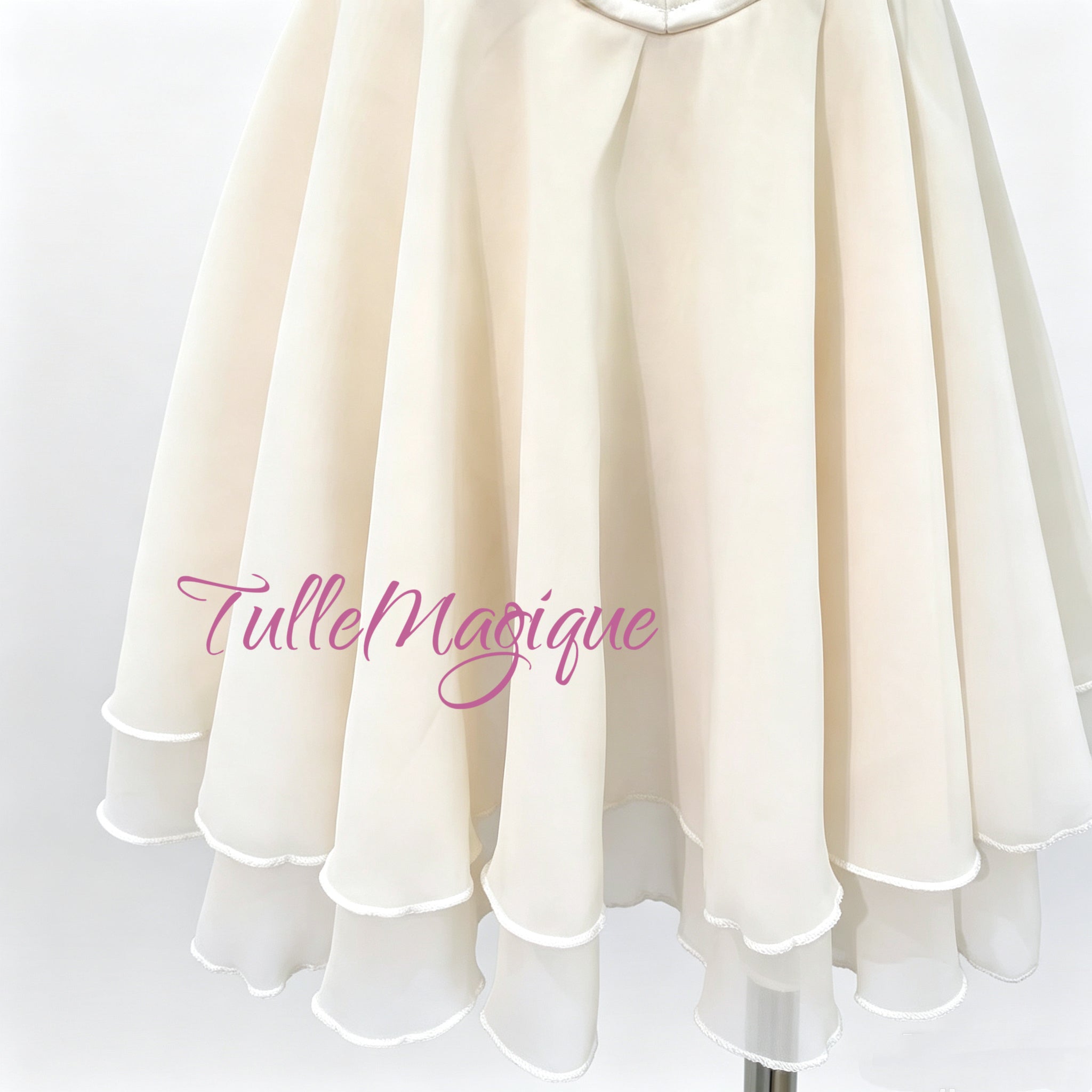 A cream off white color cupid ballet tutu costume skirt with 2 layers of chiffon that can also use for Talisman etc. 
